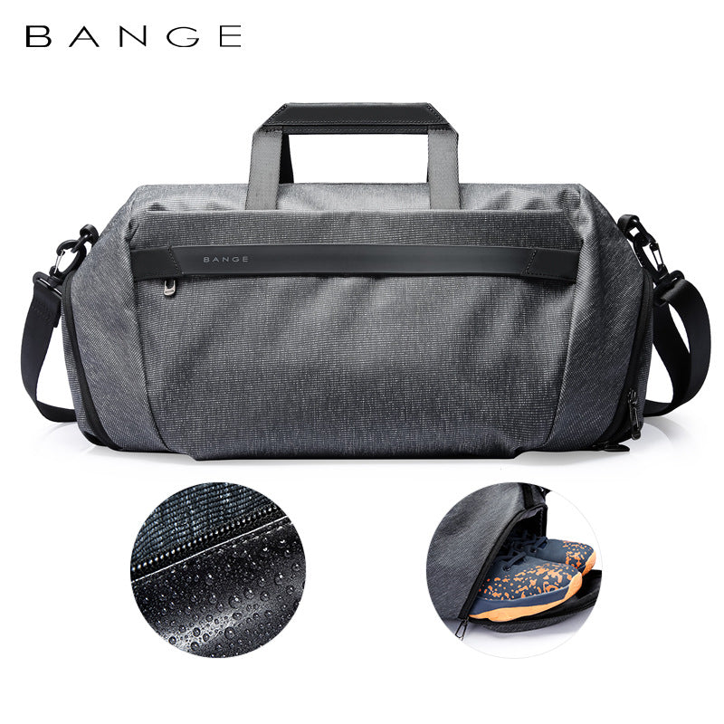 Sports and yoga bag with wet/dry compartment