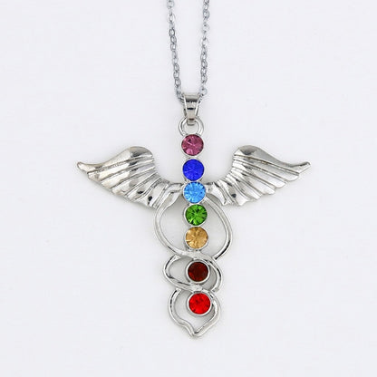 Collier pendentif cristal 7 chakras pour la méditation