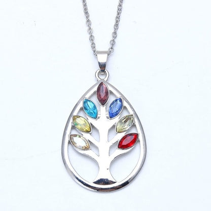 Collier pendentif cristal 7 chakras pour la méditation