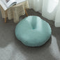 Futon épais pour salon, chambre et méditation, style nordique, avec baie vitrée.