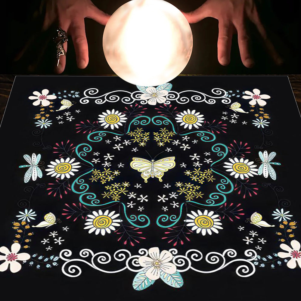 Nappe en flanelle motif tarot, coussin, lune et soleil, arbre porte-bonheur