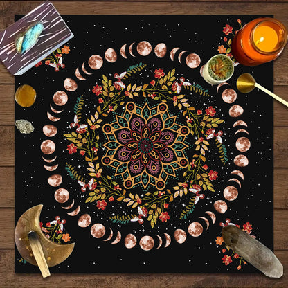 Nappe décorative Tarot, jeu de société, mandala, phases de la lune, motif floral et papillon.