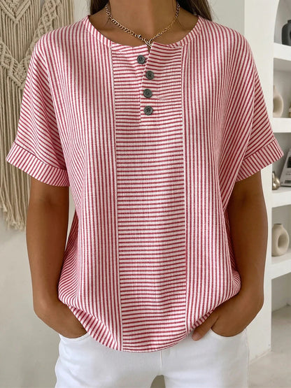 Short-sleeved striped T-shirt